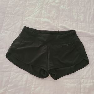 Lululemon Size 4 Black Shorts